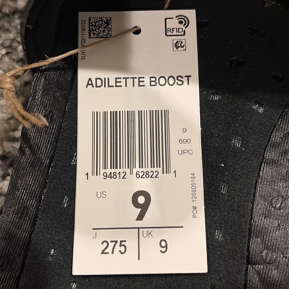 New ADIDAS ADILETTE BOOST Slides in Black - Picture 16 of 16